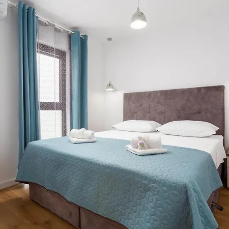 Apartman Mare's 2 *